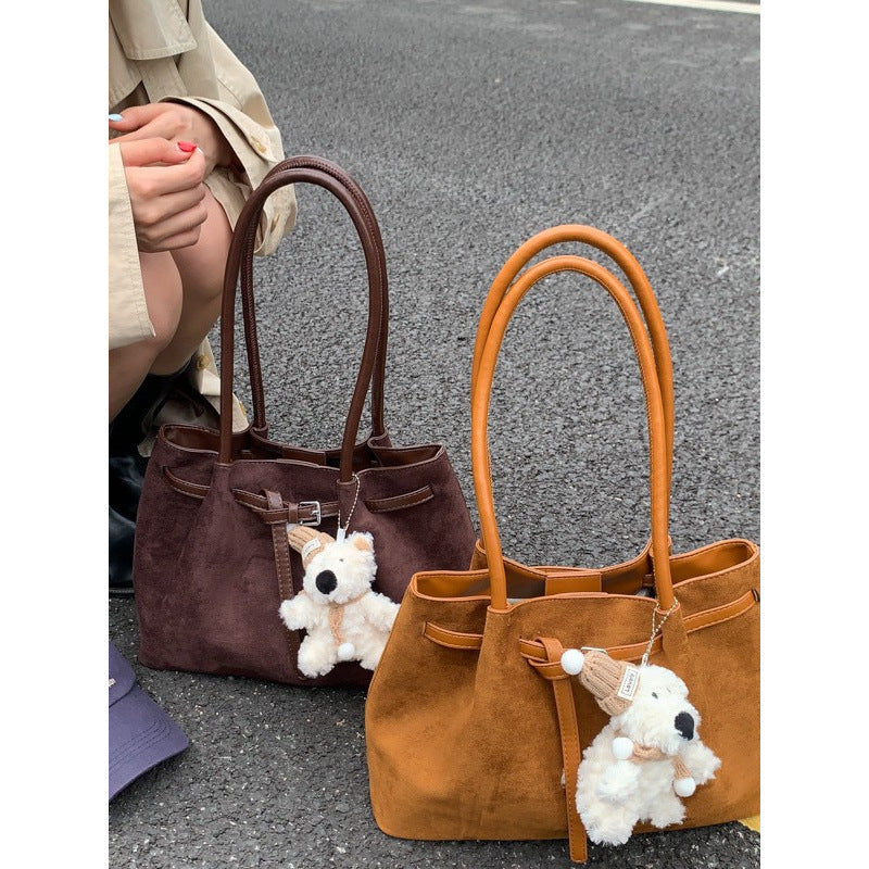 Women's Vintage Large Capacity Suede Commuter Portable Women's Shoulder Bag
