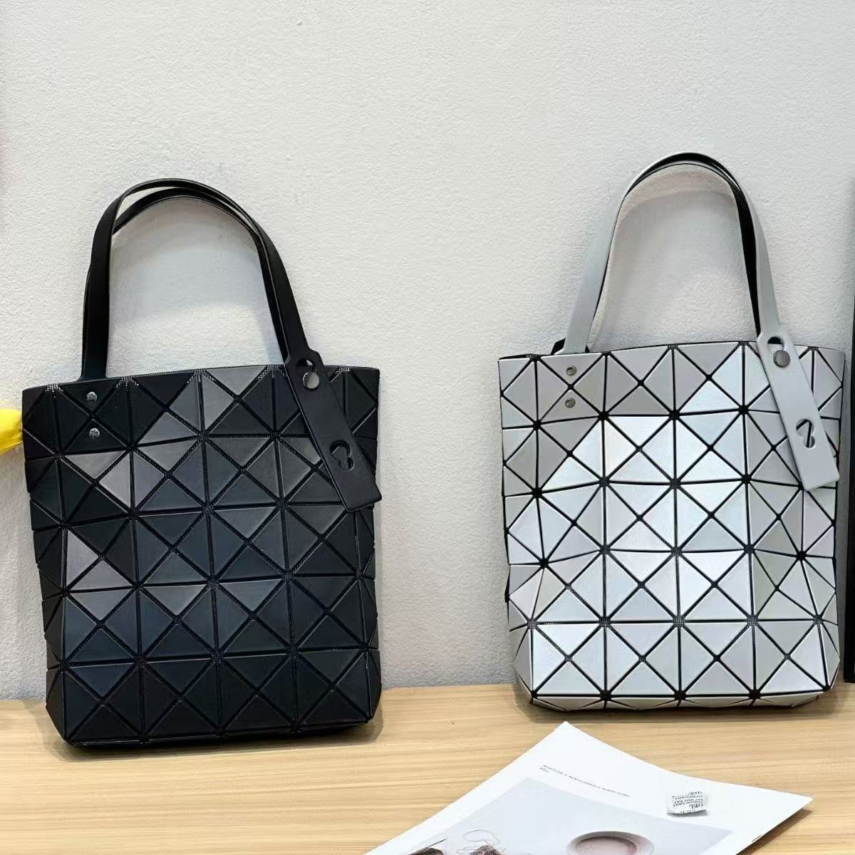 Women's Original Geometric Rhombus Big Box Life Women's Shoulder Bag