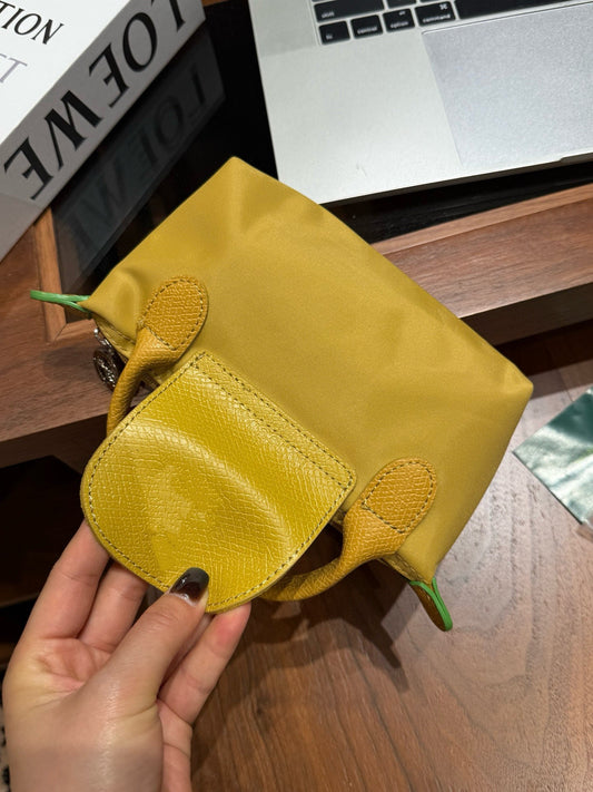 Women's Spring Series Dumpling Lightweight Trend Portable Women's Handbag
