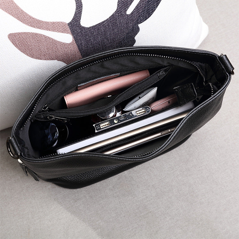 Women's Genuine Leather Tassel First Layer Cowhide Women's Messenger Bag