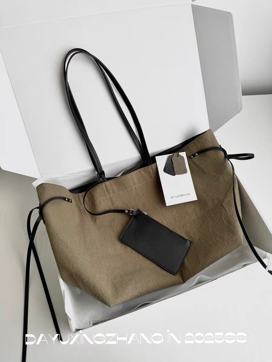 Designer Collaboration Unisex Natural Sand Two-tone Underarm Large Women's Shoulder Bag