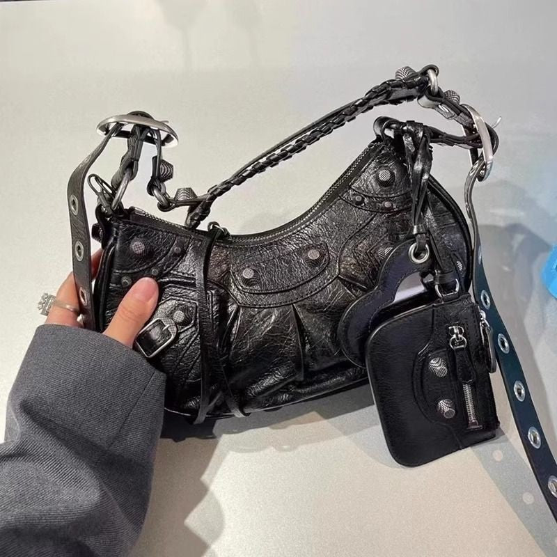 Women's Motorcycle Underarm Rivet Tassel Three-in-one January Tooth Pleated Women's Shoulder Bag