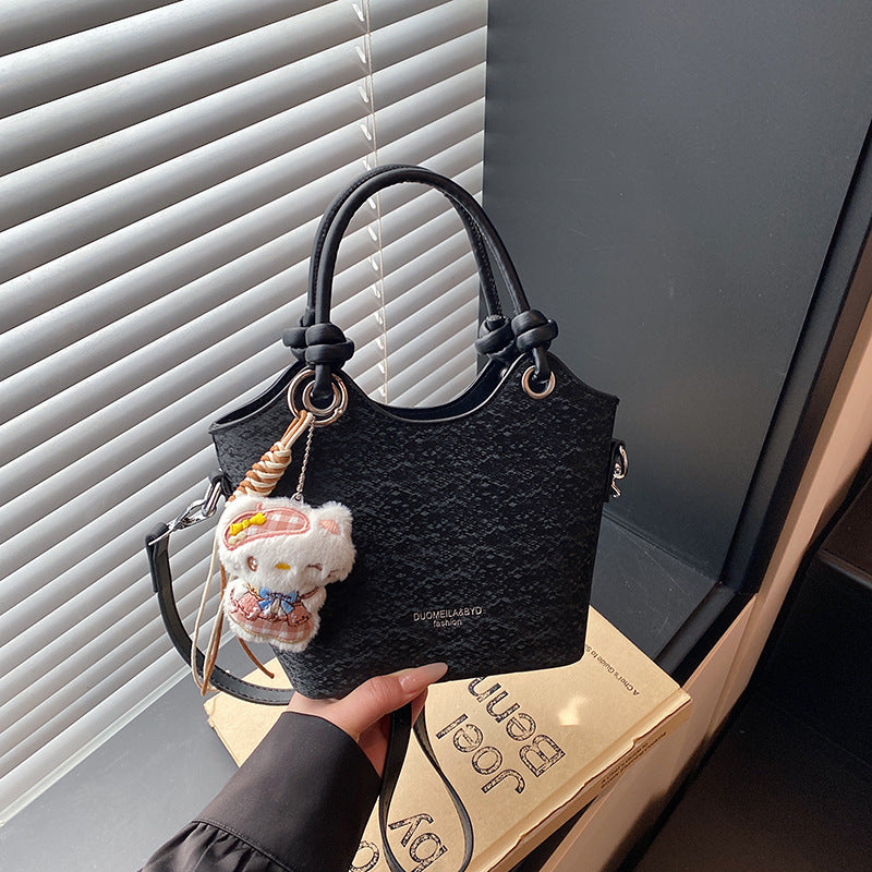 Glamorous Women's Summer Fashion Commuter Portable Women's Shoulder Bag