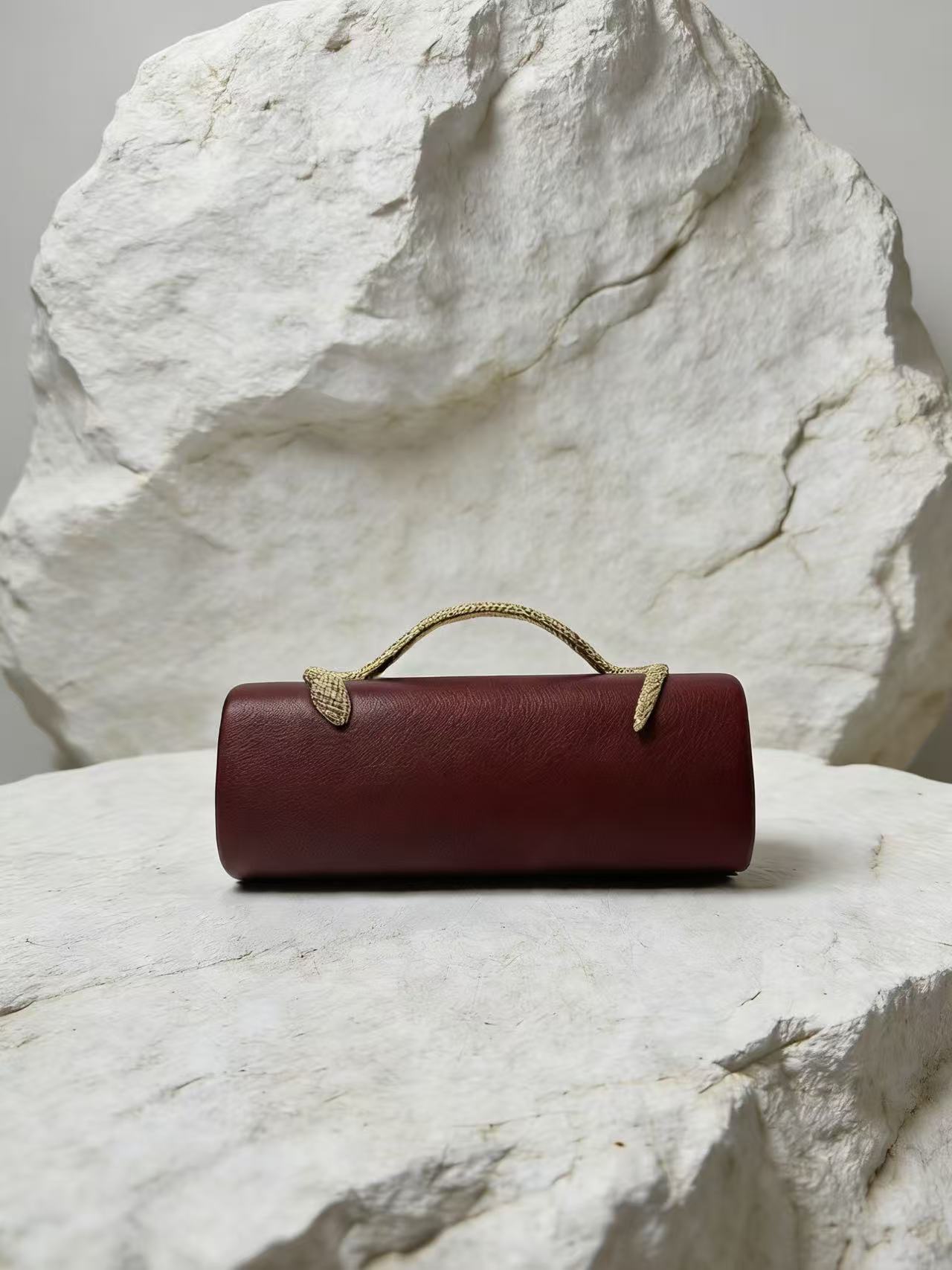 Women's Snake-shaped Hand-held Party Clutch Stylish Dinner Bag