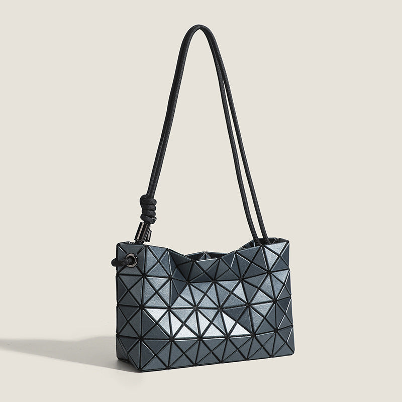 Women's Geometric Diamond Pattern Drawstring Trend Women's Shoulder Bag