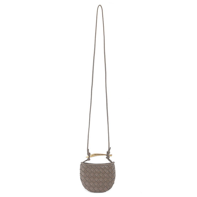Shark Nail Earphone Woven Pendant Classic Women's Handbag