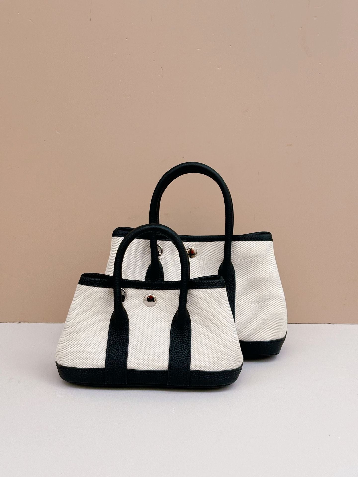 Women's Mini Leather Versatile Cowhide Light Color Bags
