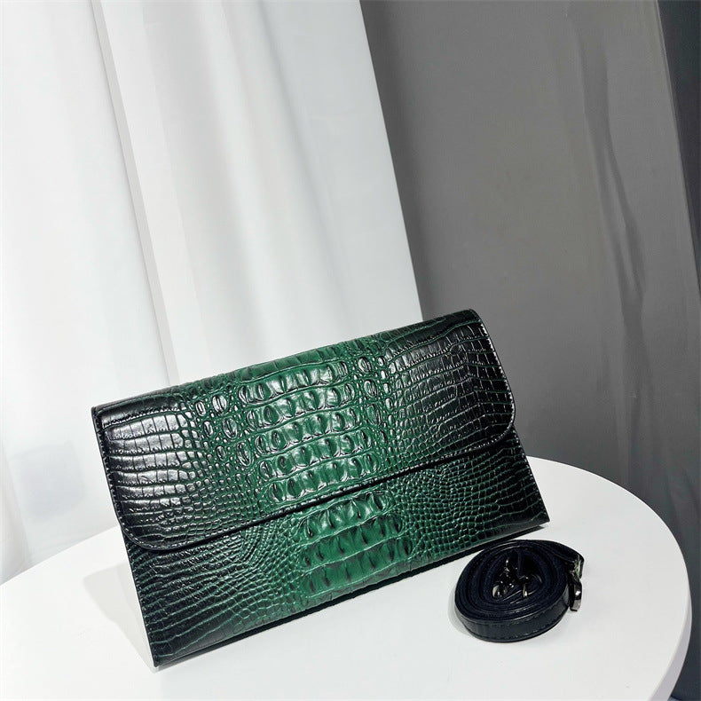 Women's Vintage Crocodile Pattern Patent Versatile High Quality Women's Clutch