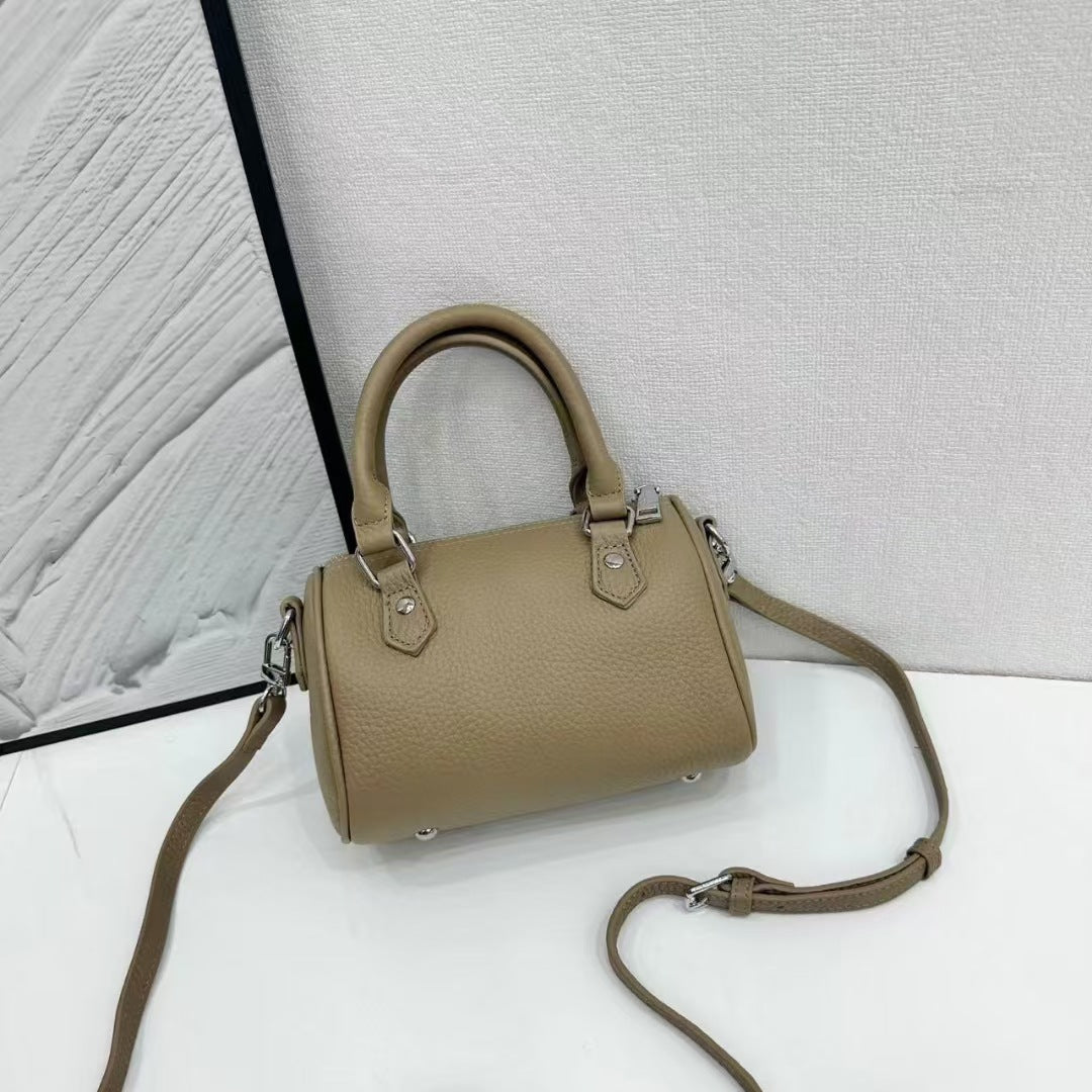 Women's Advanced Texture Outing Genuine Leather Boston Pillow First Layer Cowhide Bags