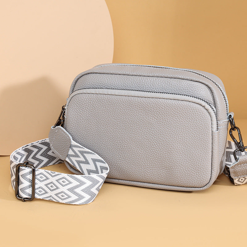 Women's Solid Color Lychee Pattern Simple Shoulder Bags