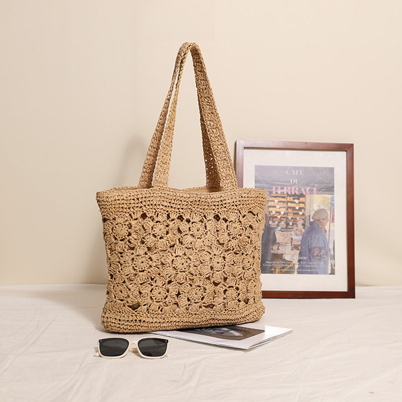 Women's Flower Straw Fashion Woven Seaside Vacation Women's Shoulder Bag