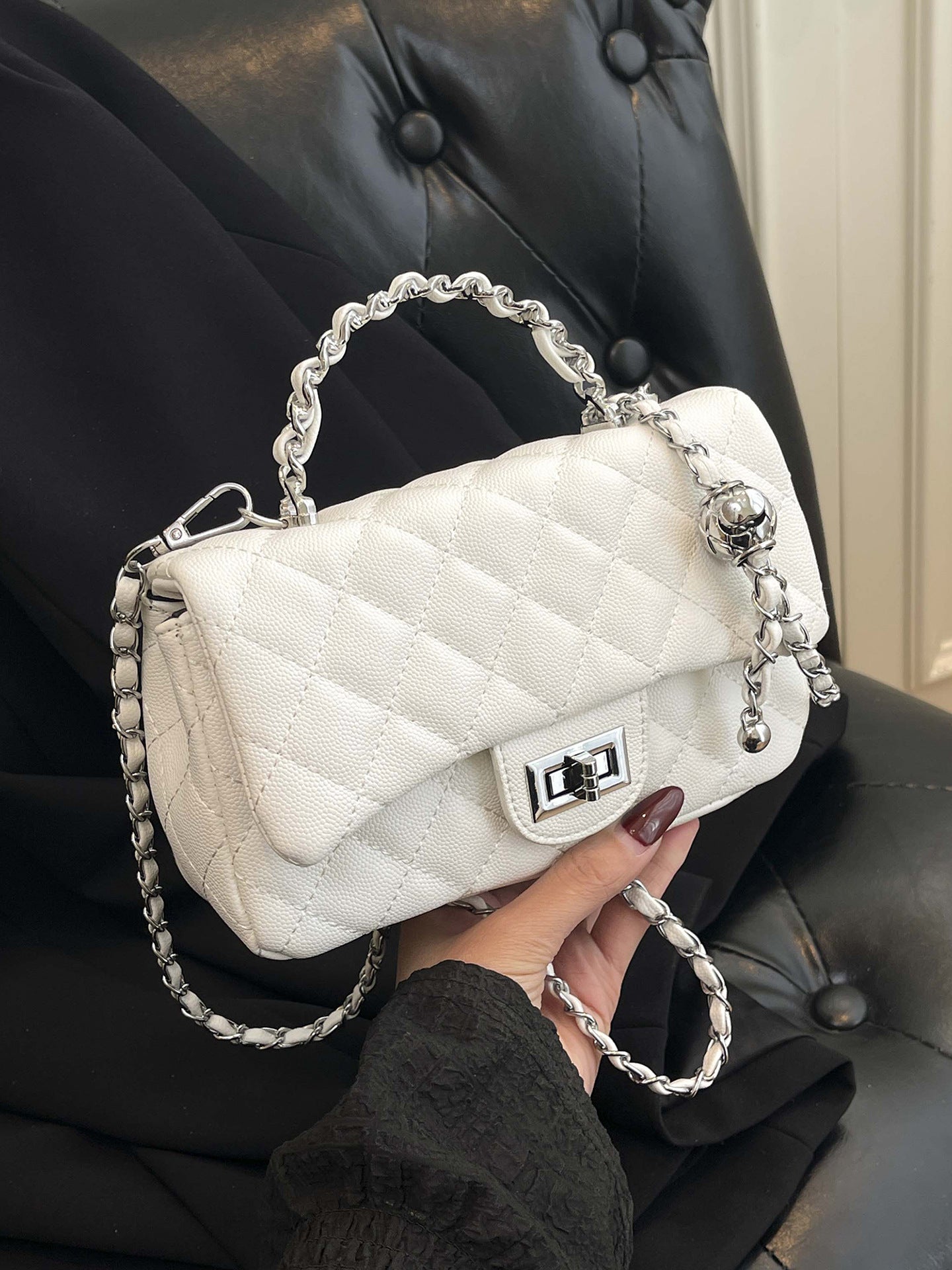 Women's Classic Style Rhombus Chain Versatile Light Luxury Women's Messenger Bag