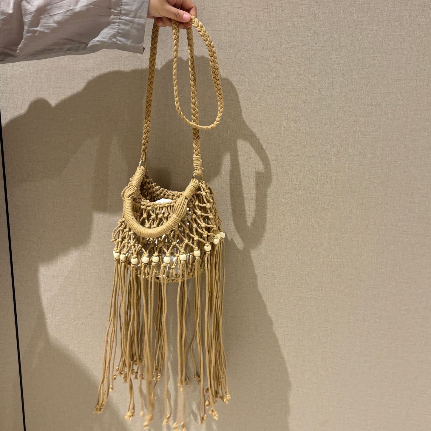 Women's Retro Tassel Large Capacity Versatile Beach Good-looking Women's Handbag