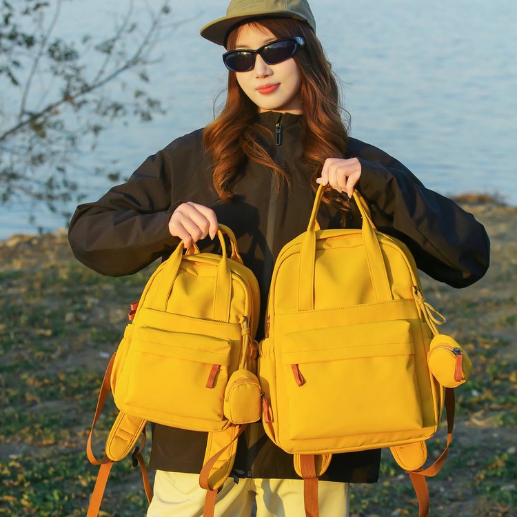 Women's Fashion Simple Texture Solid Color Commute Leisure Backpack