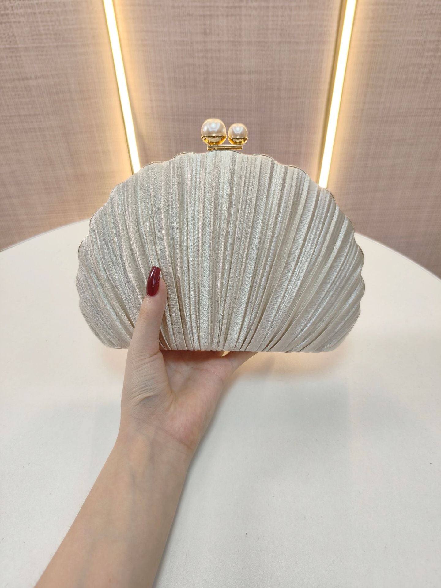 Women's Shell Pleated Clutch Banquet Dress Dinner Bag