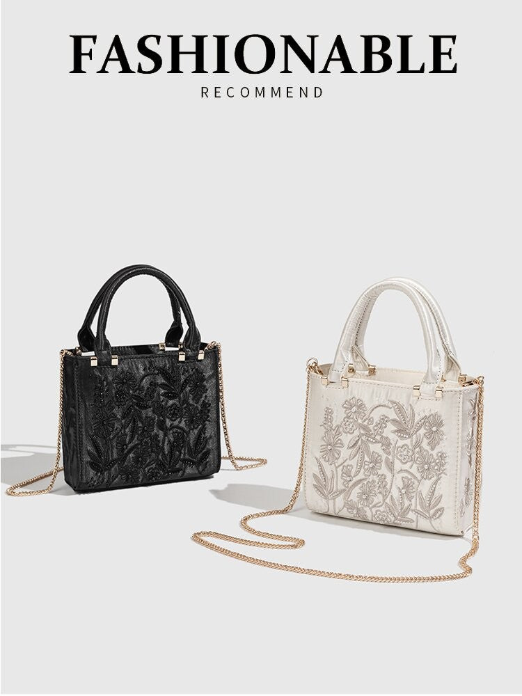 Women's Artificial Decorated Pearls Chain Hand Cheongsam Banquet Silk Satin Women's Handbag