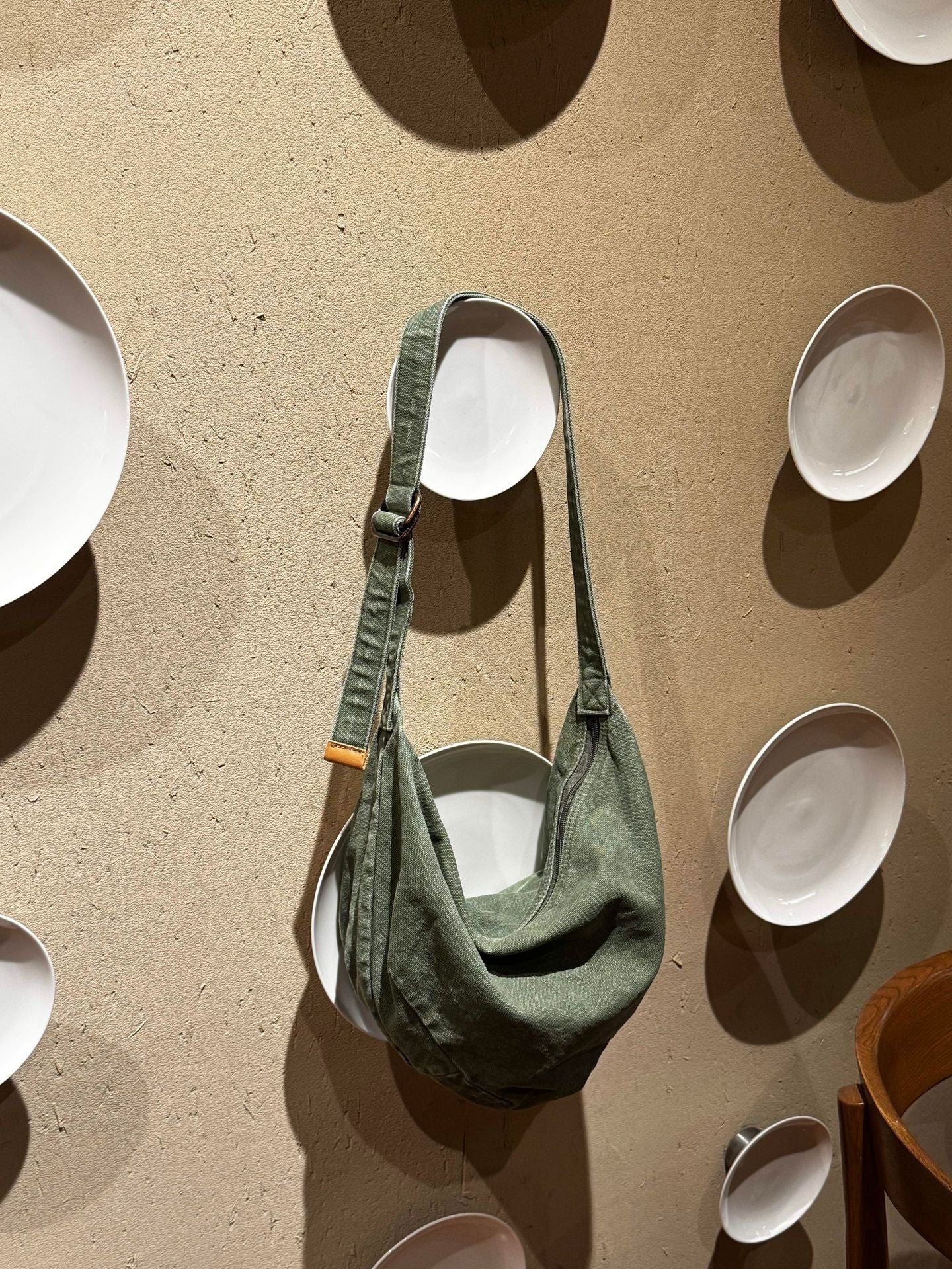 Women's Retro Jean Canvas Style Commuter Dumpling Bags
