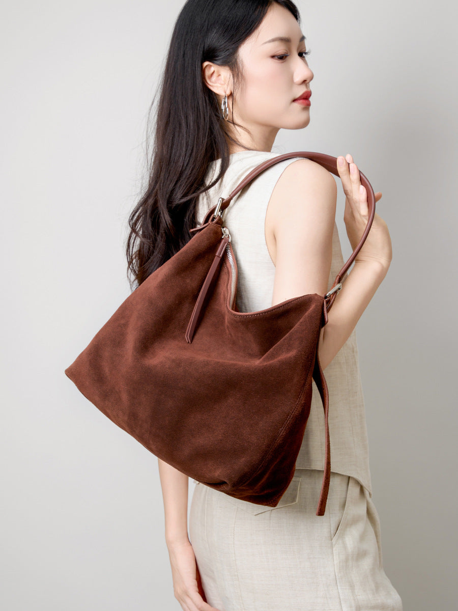 Women's Suede Large Capacity Light Luxury Commuter High-grade Underarm Top Layer Women's Shoulder Bag