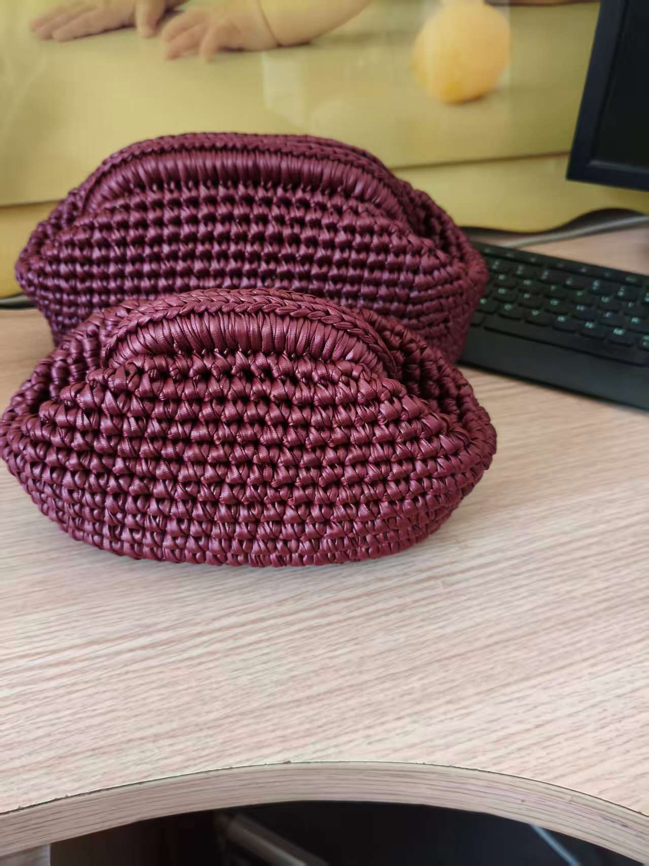 Women's Handmade Finished Imitation Leather Matt Color Hand-woven Women's Clutch