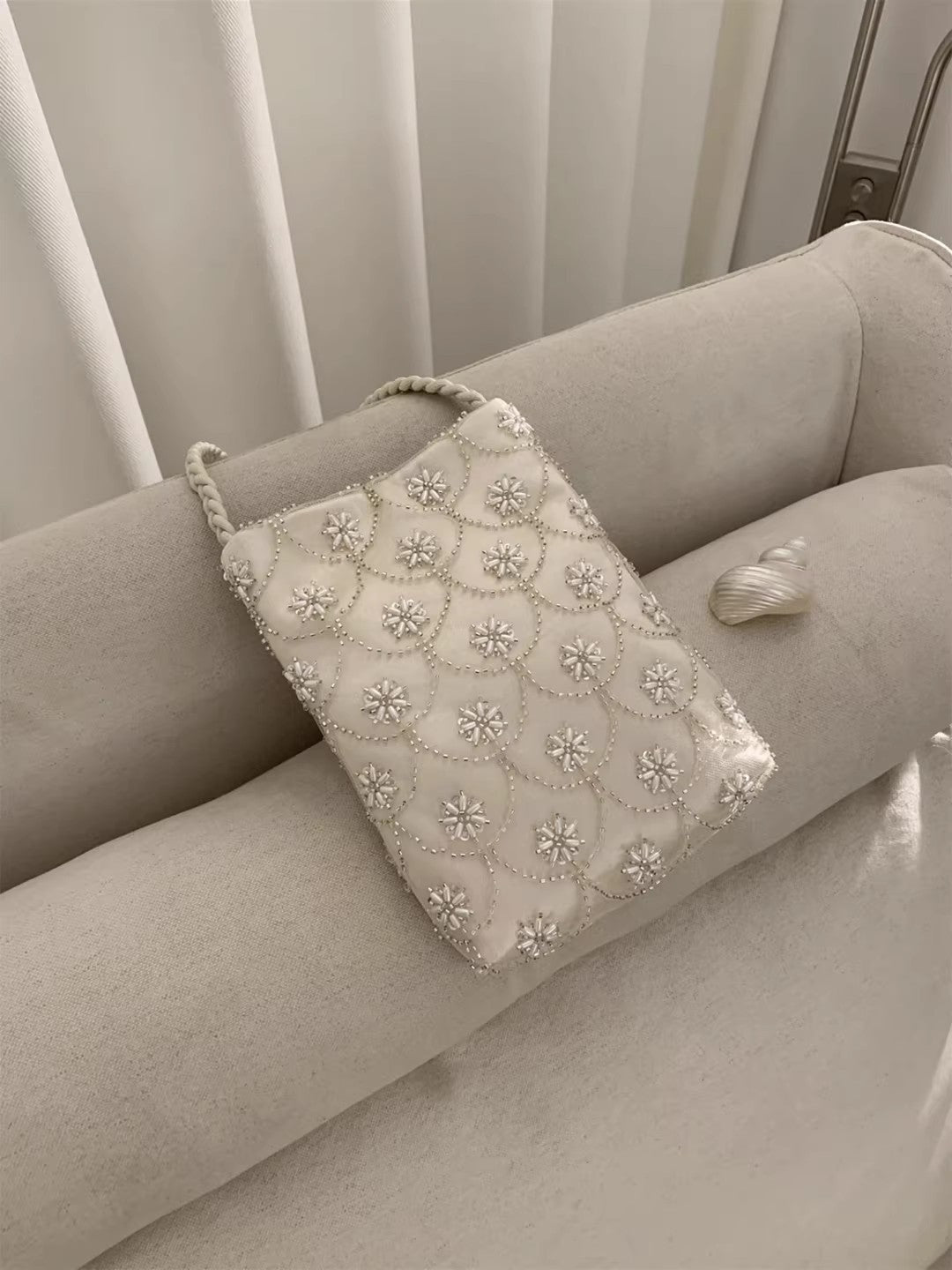 Women's Beaded Embroidery Sweet Lady Banquet Dress Women's Messenger Bag