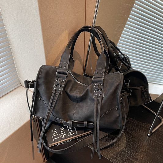 Niche Cool Large Capacity Retro Idle Underarm Bag