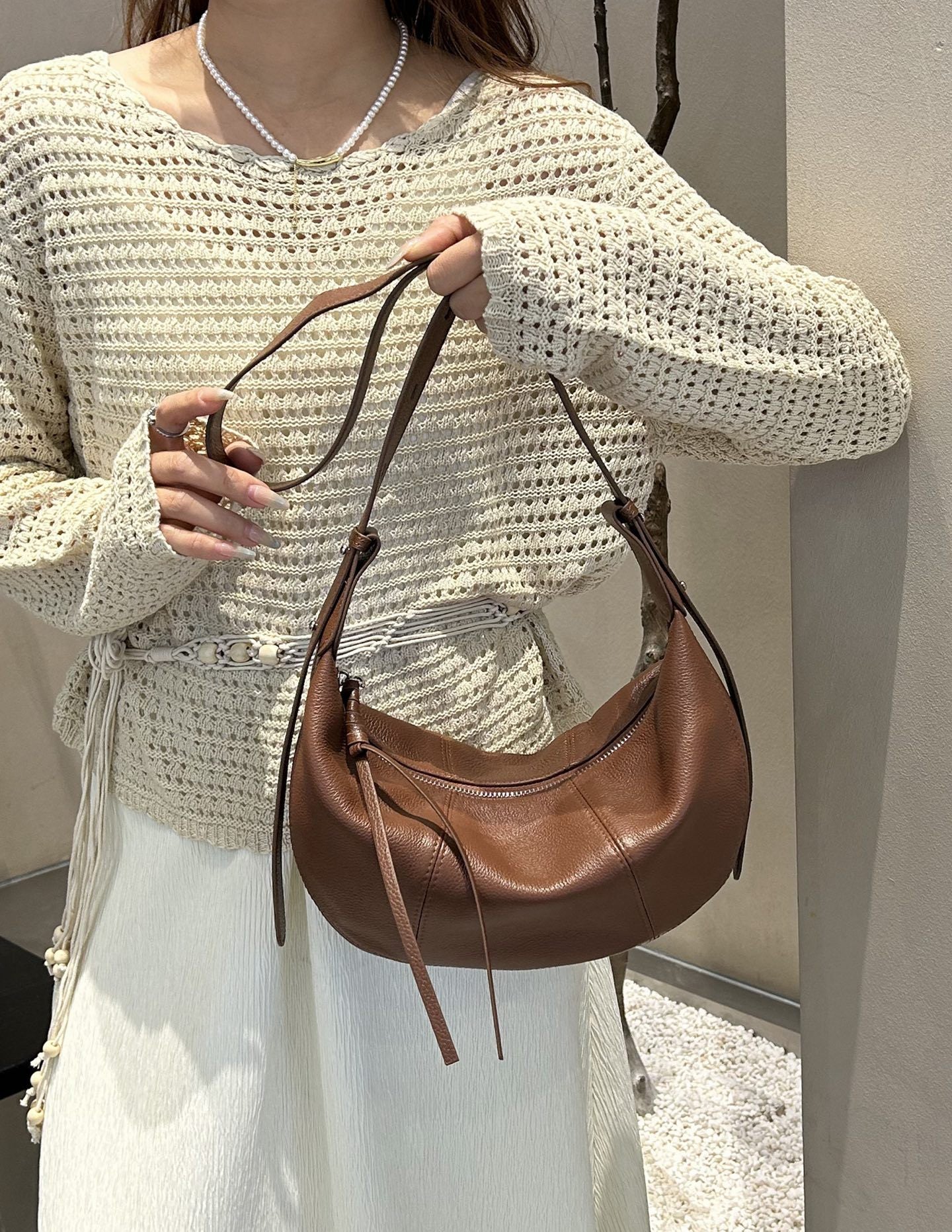 Layer Cowhide Croissant Dumpling Design Genuine Leather Versatile Bags