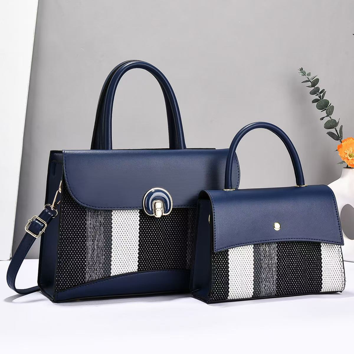 Women's Fashion Color Contrast Personalized Design Simple Large Capacity Portable Women's Handbag
