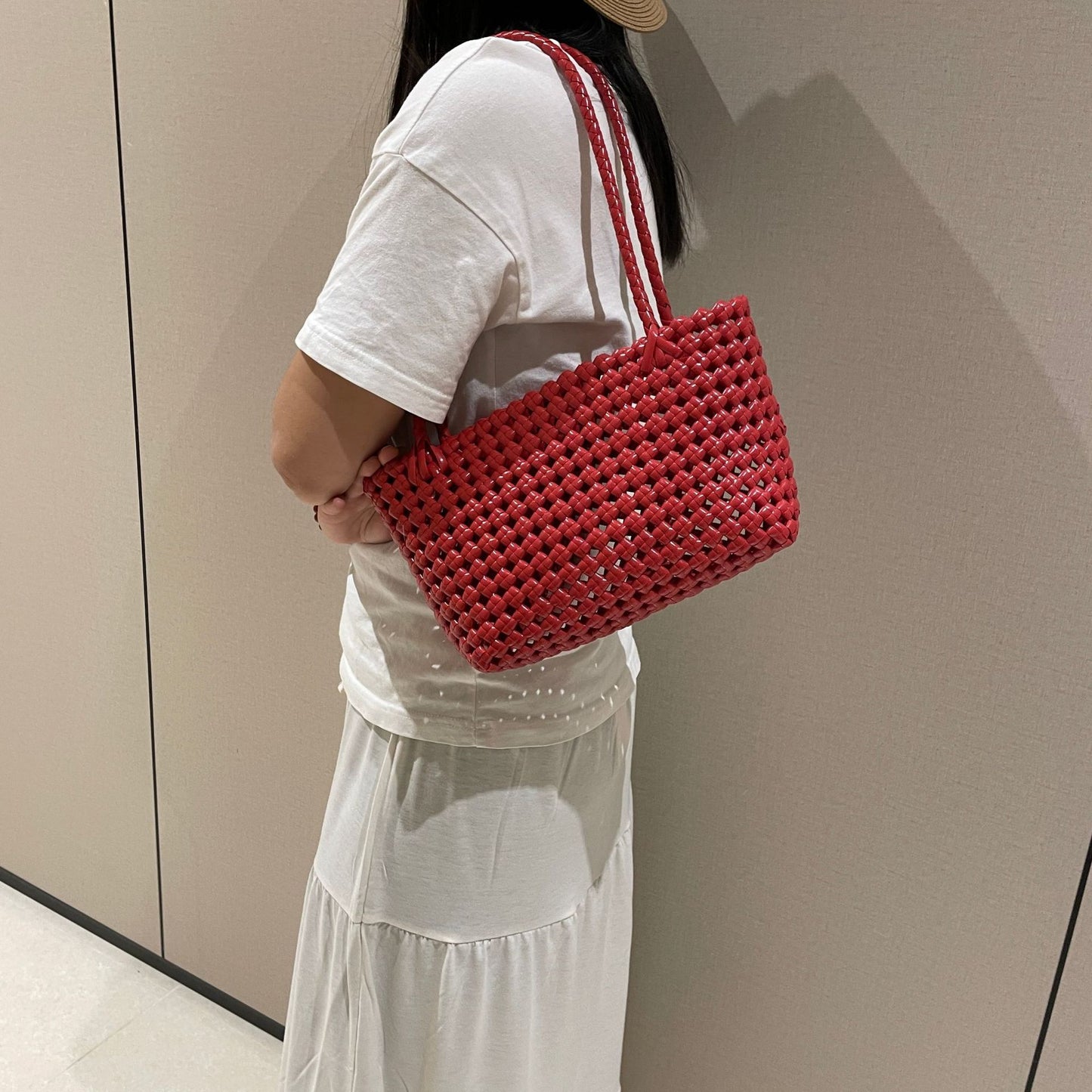 Super Popular Finished Woven Korean Style High-grade Vegetable Women's Handbag
