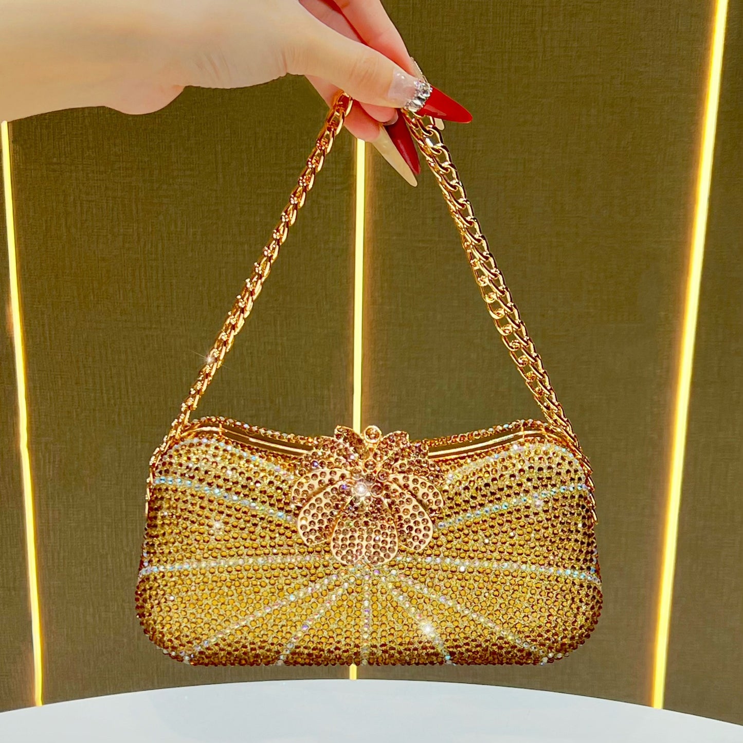 Women's Diamond Luxury Fashion Banquet Clutch Dress Bags
