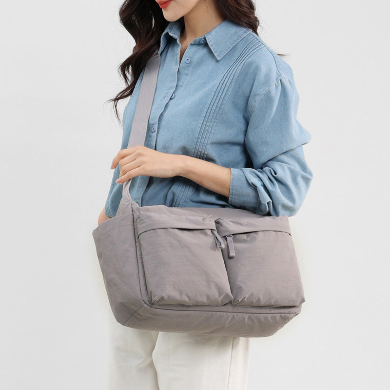 Women's & Men's Simple Waterproof Large Capacity Nylon Cloth Women's Messenger Bag