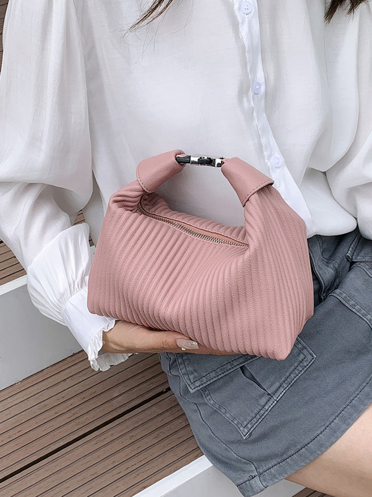 Women's Niche Portable Summer Fashion Retro Underarm Women's Shoulder Bag