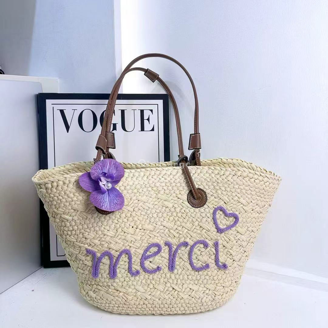 Women's Summer Papyrus Hand-woven Large Capacity English Letters Women's Handbag