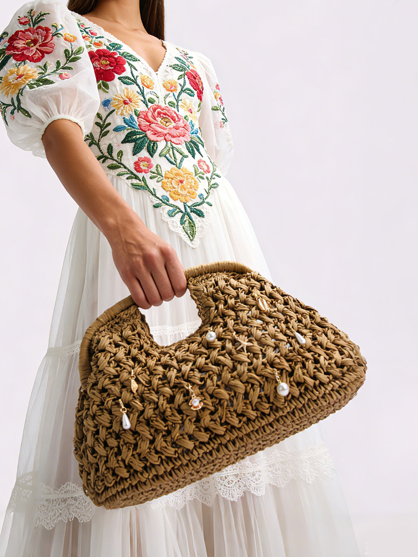 Women's Hollow Portable Fashionable Stylish Hand-woven Summer Vacation Women's Handbag