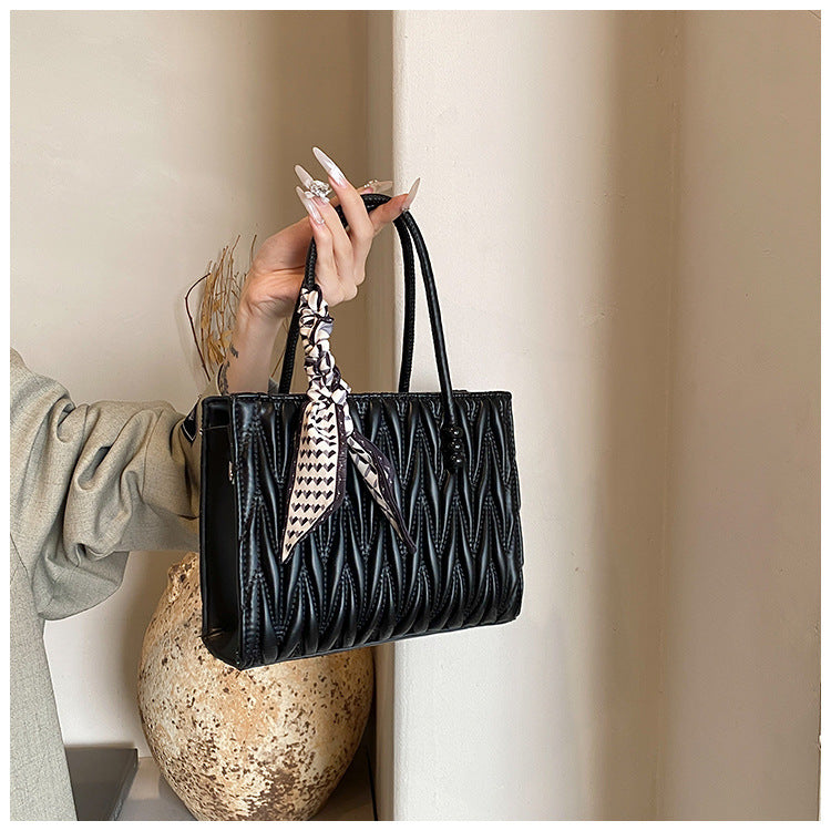 Women's Fashion Pleated Commuting Elegant Easy Matching Women's Shoulder Bag
