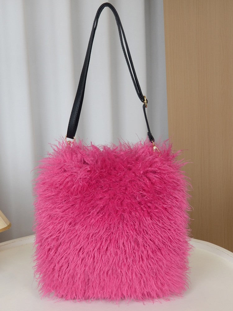 Women's Plush Fashion Simple Imitation Tan Sheep Western Style Hand Women's Messenger Bag