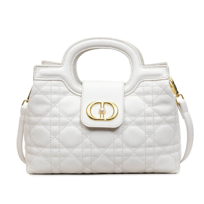 Thread Diamond Chain Fashion Genuine Leather Pearl Hand Light Bags