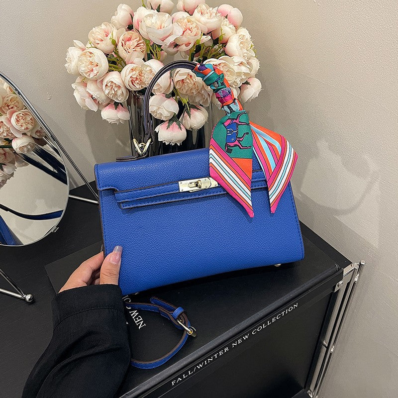 Women's Versatile Commuter Silk Scarf Fashion Retro Women's Shoulder Bag