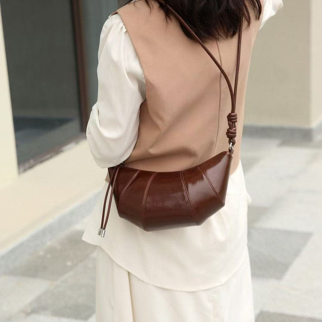 Women's Genuine Leather Design Commuter Dumplings Croissant Women's Messenger Bag