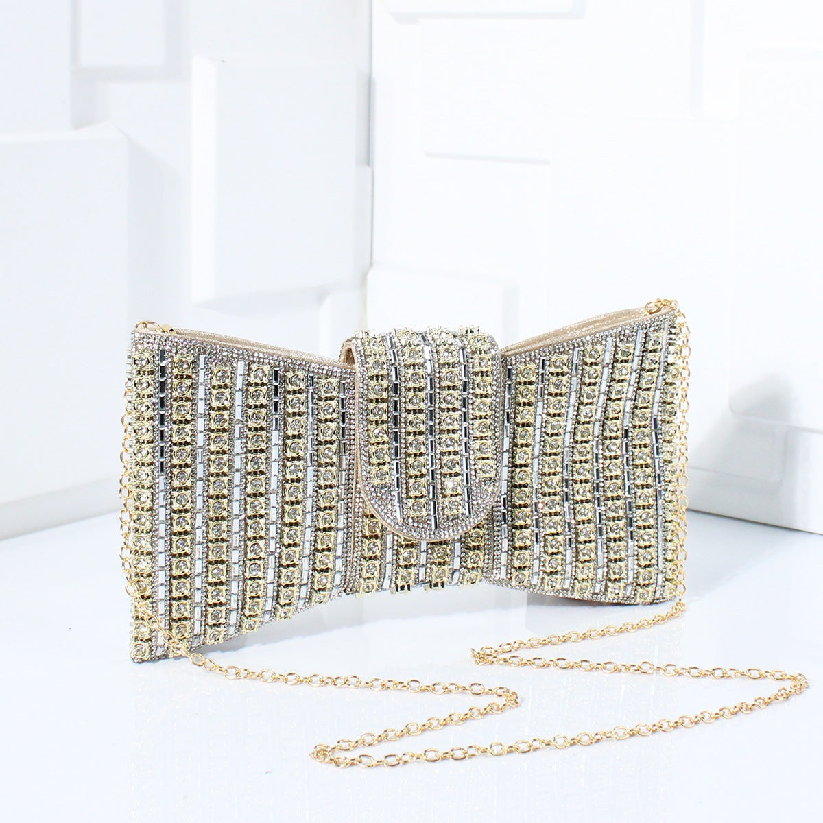 Durable Cool Beaded High-grade Clutch Butterfly Dinner Bag