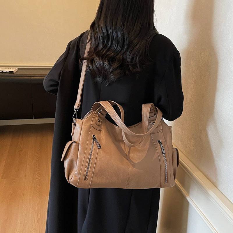 Women's Simple Fashion Retro Large Capacity Totes Bags