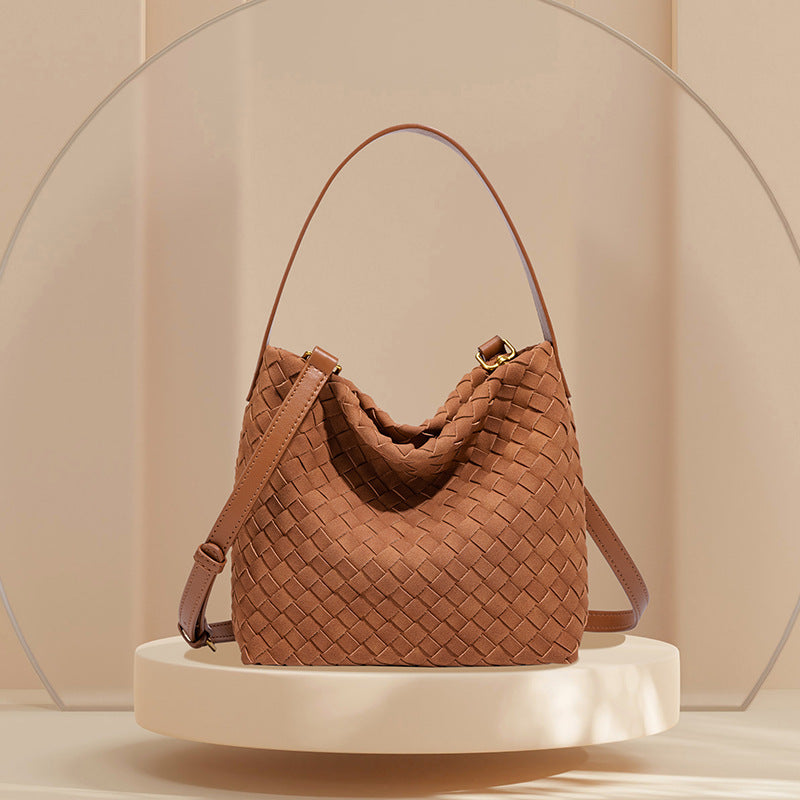 Women's Hand-woven Underarm Stylish Good Texture Commuter Women's Handbag