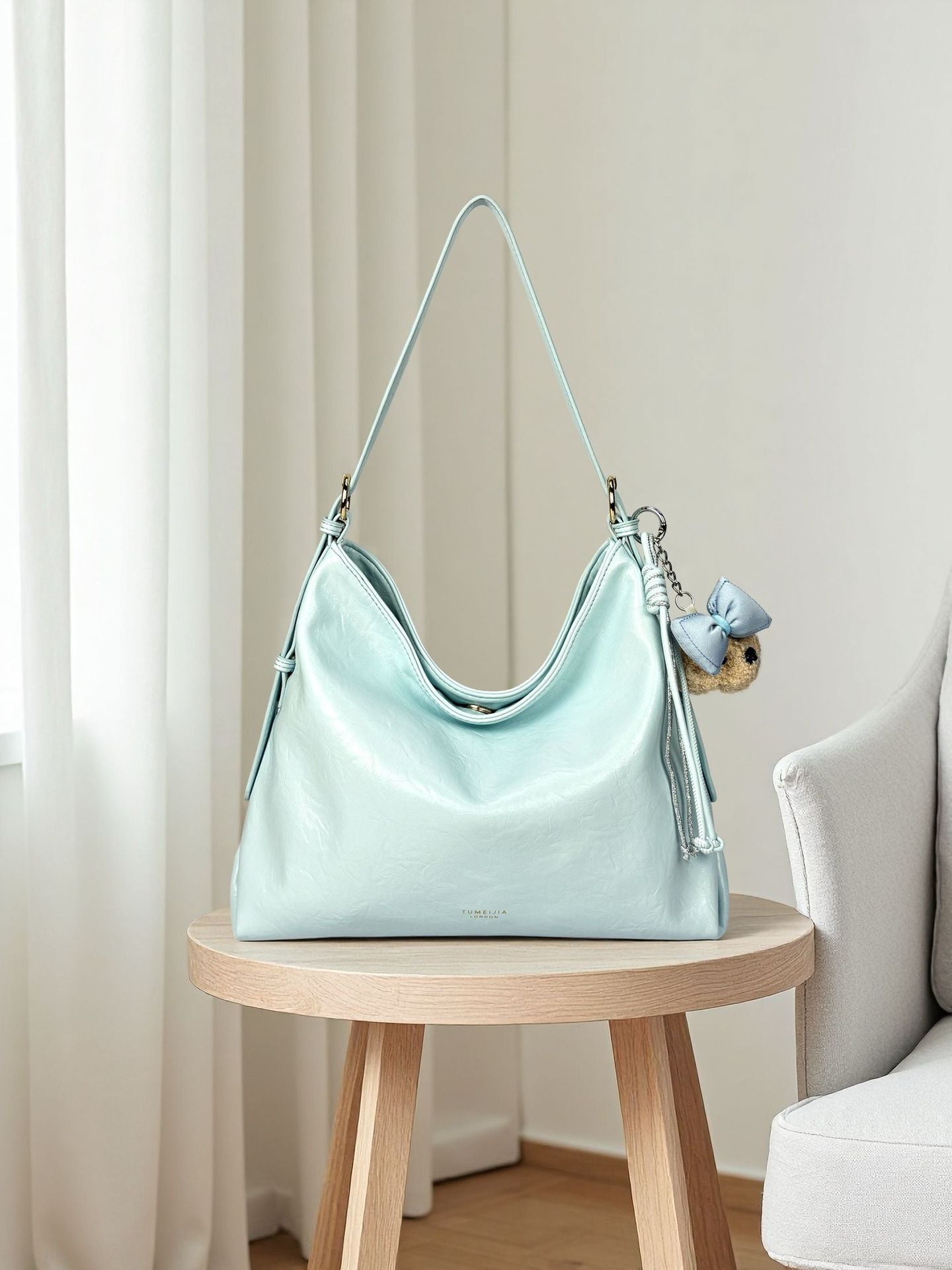Women's Sea Salt Holiday Party Big Women's Messenger Bag