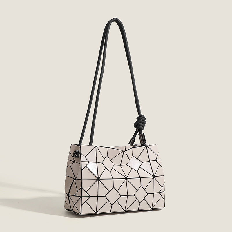 Trendy Geometric Rhombus Sequin Drawstring Fashion One Women's Shoulder Bag