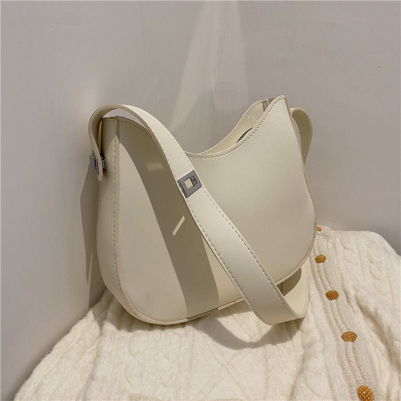 Women's Design Retro Saddle Fashionable High-grade Shoulder Bags