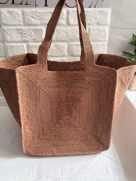 Elegant Hand Crocheting Raffia Seaside Vacation Tote Bags