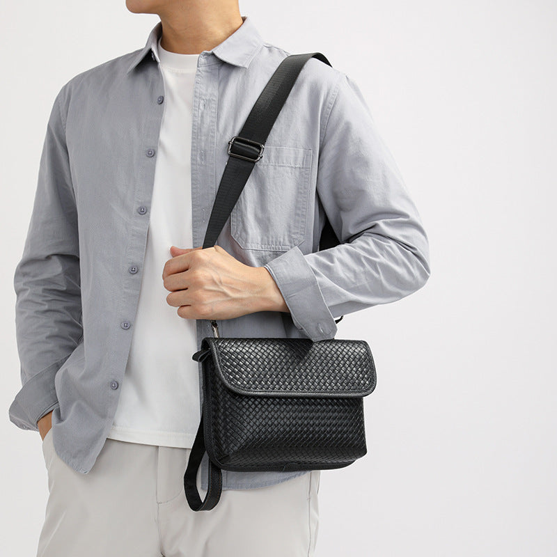 Men's Korean Weaving Cowhide Leather Solid Color Men's Shoulder Bag