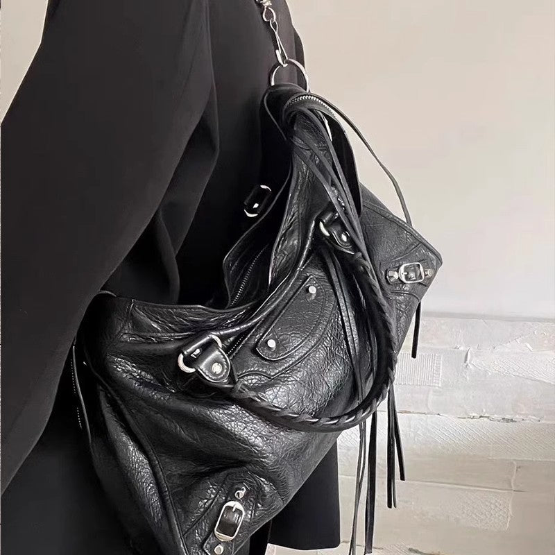 Paris Rivet Motorcycle Hot High-grade Large Women's Messenger Bag