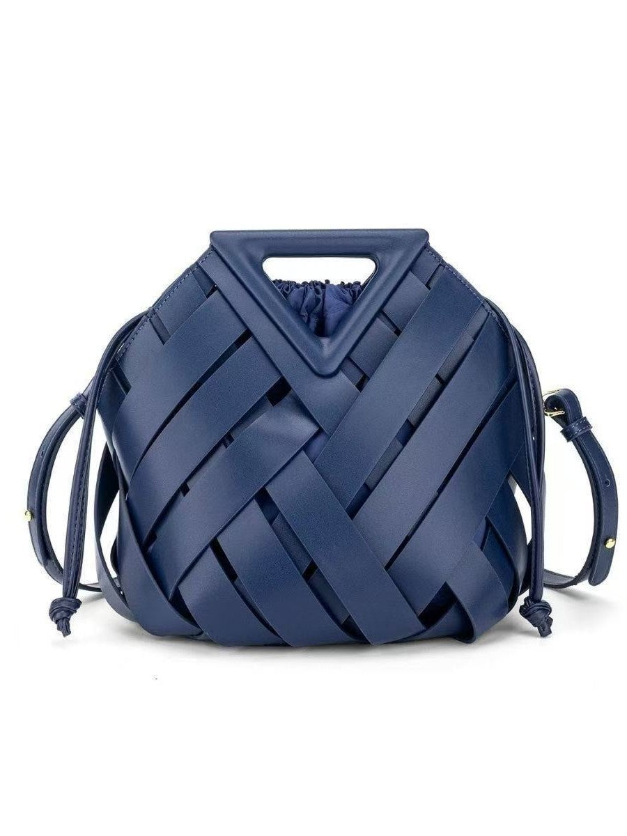 Women's Inverted Triangle Hollow Vegetable Basket Woven Women's Messenger Bag