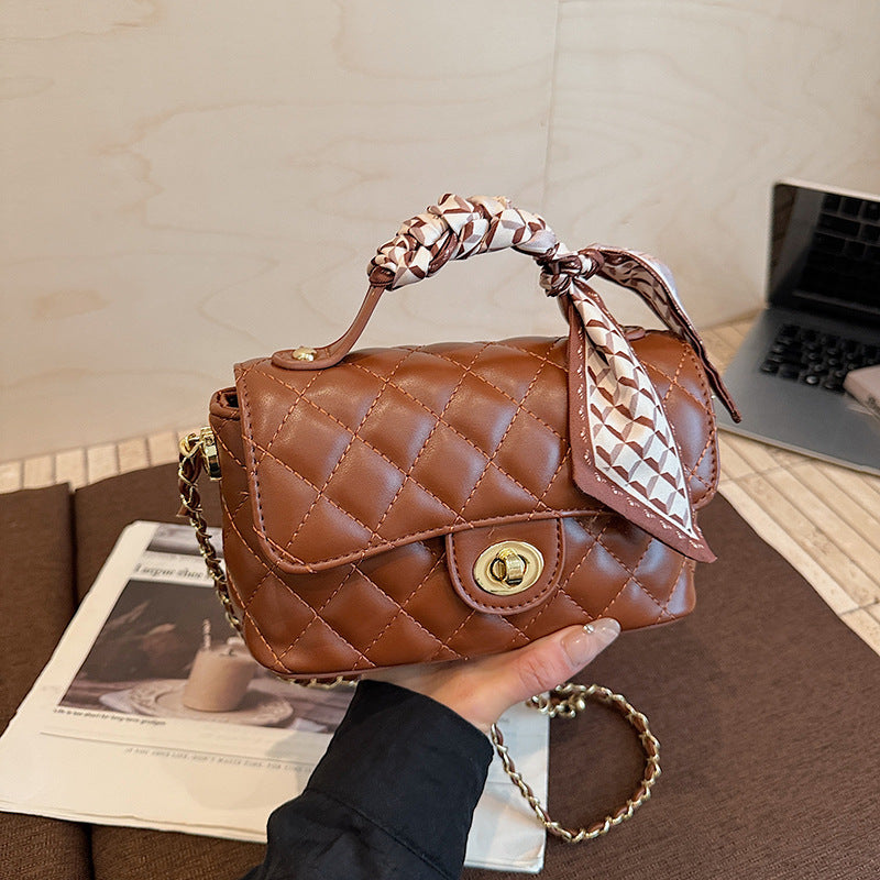 Women's Good-looking Embroidery Thread Rhombus Chain Simple Fashion Women's Shoulder Bag