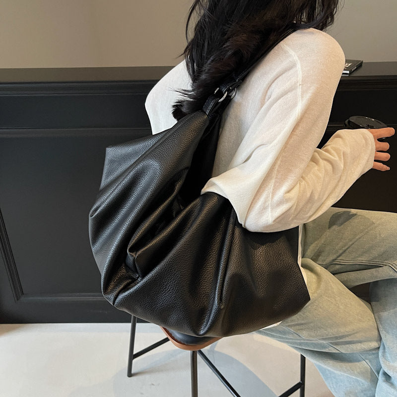 Women's High Sense Idle Style Wandering Dumpling Large Capacity Women's Shoulder Bag